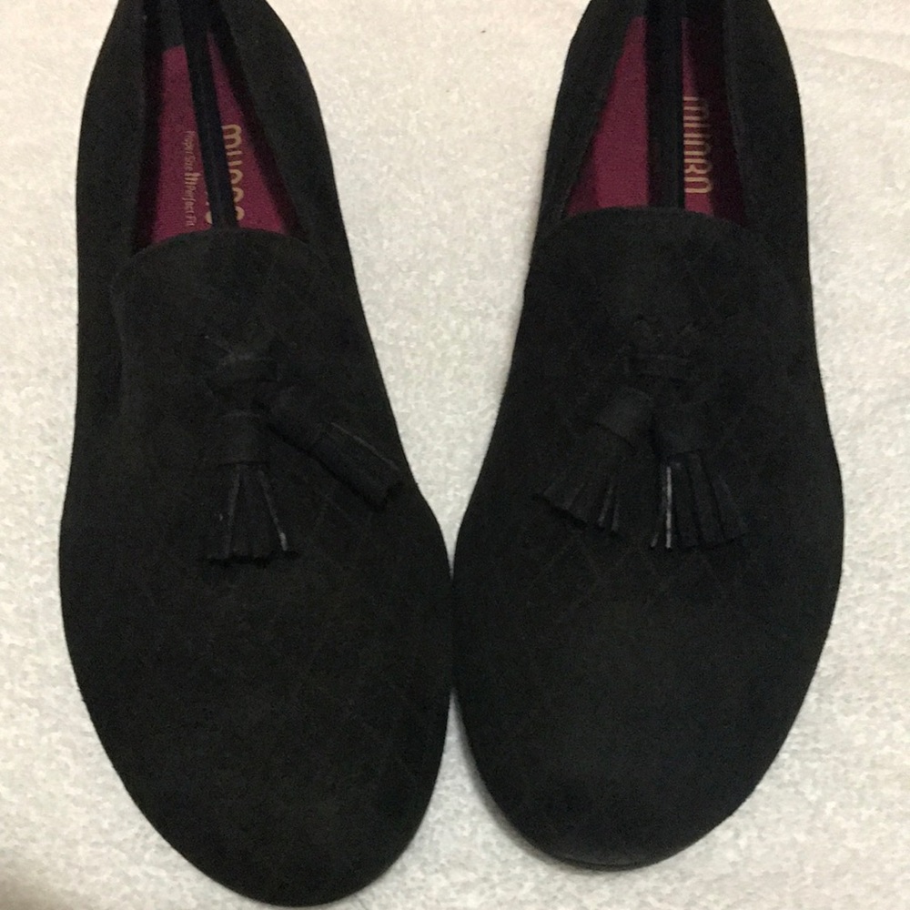 Woman Shoes Black Suede